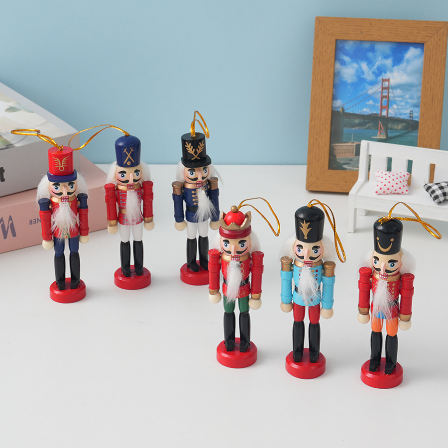 Nutcracker Figurine - クリスマスくるみ割り人形木製兵士ペンダント6個セット クリスマスパーティーギフト 小さな贈り物
