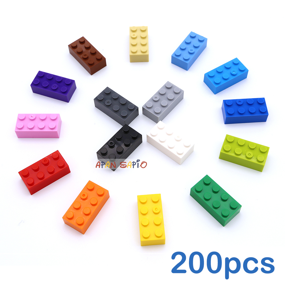 Lego Set Creator - 200 個 2 × 4 ドット