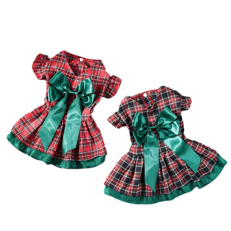 クラシックな赤い格子縞のクリスマスドッグスカート、プレッピー - Christmas Throw Blanket のレビューと価格
